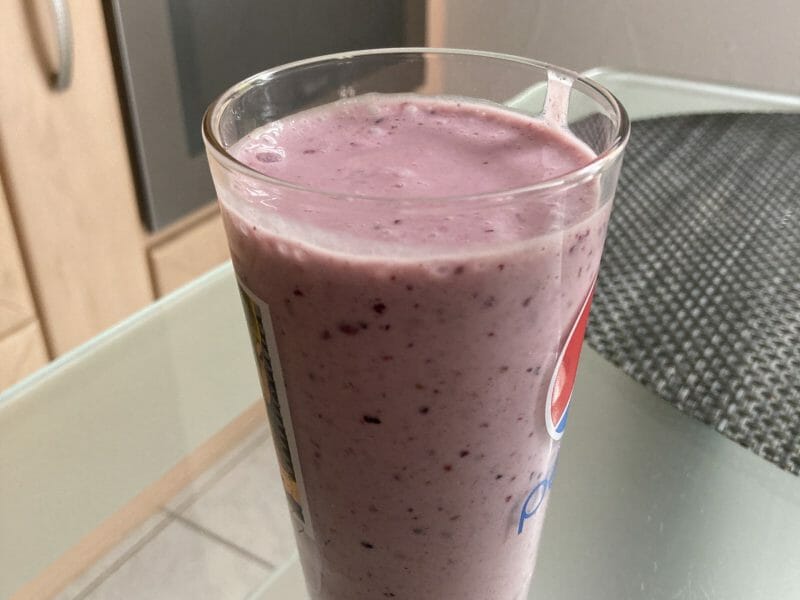 Cliquez pour zoomer ! Smoothie fruits rouges et banane Thermomix par geraldine_158