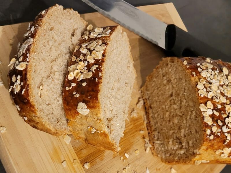 Cliquez pour zoomer ! Pain aux flocons d’avoine et au miel Thermomix par Jess37