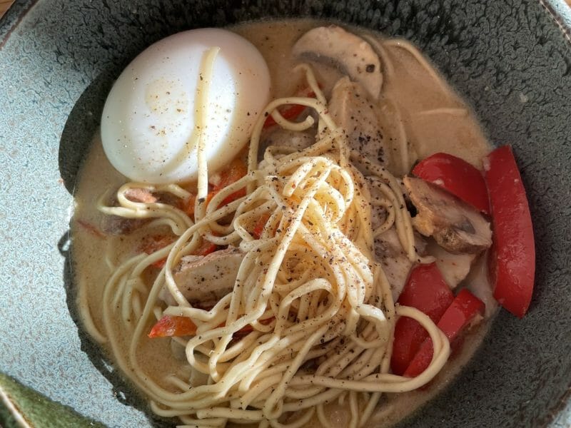 Cliquez pour zoomer ! Ramen thaï au poulet Thermomix par mimie_cracra