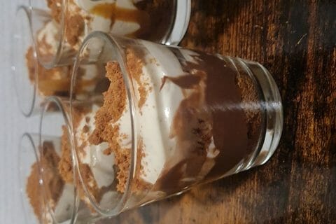 Cliquez pour zoomer ! Tiramisu aux fraises en verrines Thermomix par nini_50