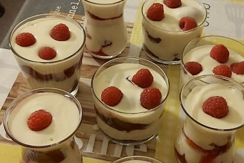Cliquez pour zoomer ! Délices fraises et chocolat blanc Thermomix par chanchan12