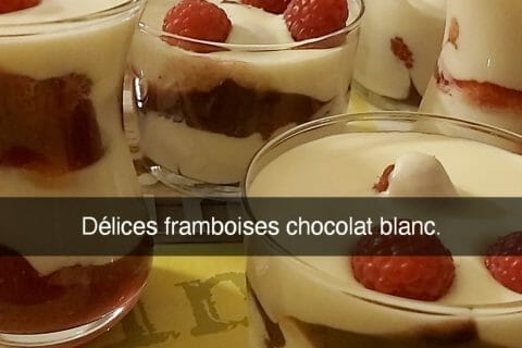 Cliquez pour zoomer ! Délices fraises et chocolat blanc Thermomix par chanchan12