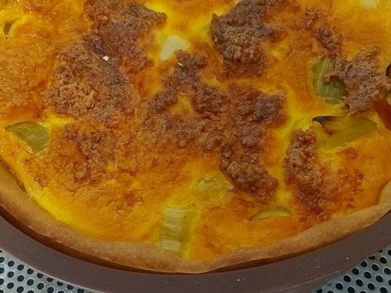 Cliquez pour zoomer ! Gâteau poireaux, lardons et fromage Thermomix par zeyne26