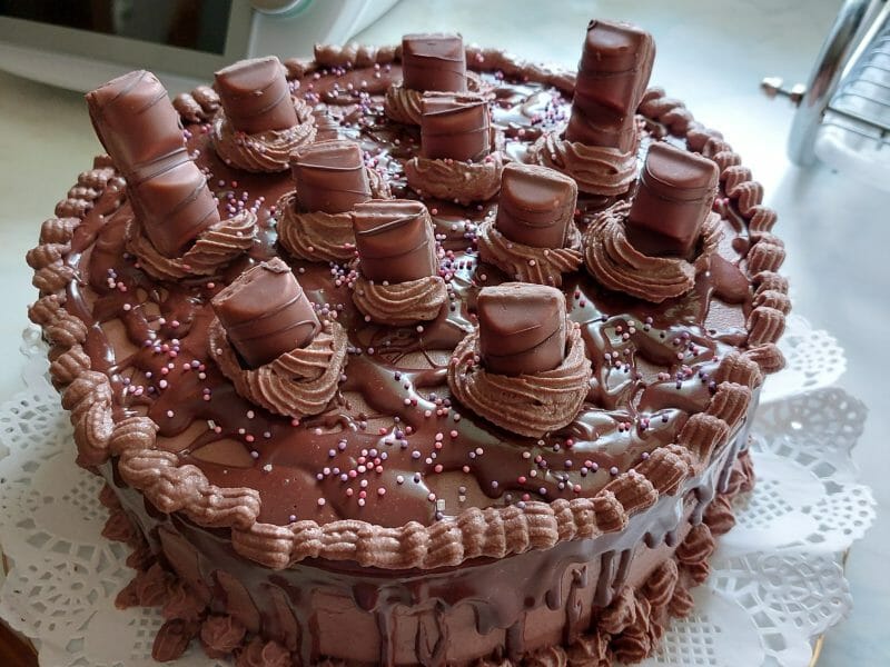 Cliquez pour zoomer ! Layer cake Kinder Bueno Thermomix par tatiana81