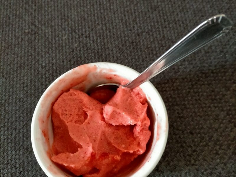 Cliquez pour zoomer ! Glace à la fraise Thermomix par kai82