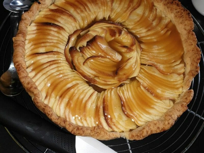 Cliquez pour zoomer ! Tarte pom’pote et caramel beurre salé Thermomix par Sevd25