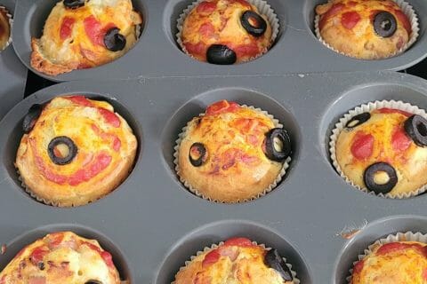 Cliquez pour zoomer ! Muffins salés façon pizza Thermomix par marie_1153
