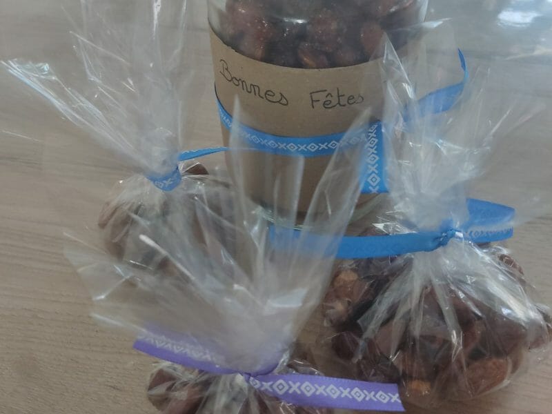 Cliquez pour zoomer ! Amandes grillées à la cannelle et au miel Thermomix par thya_1