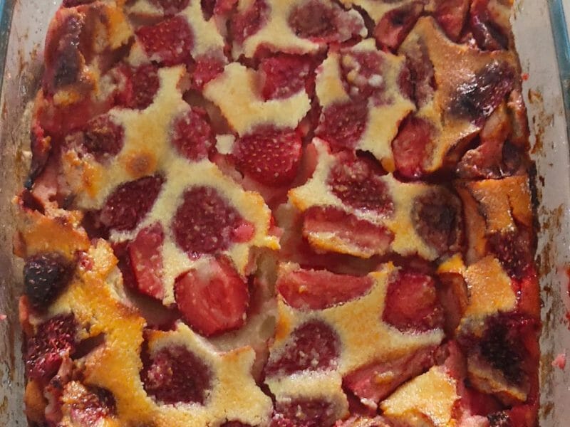 Cliquez pour zoomer ! Clafoutis aux fraises Thermomix par thya_1