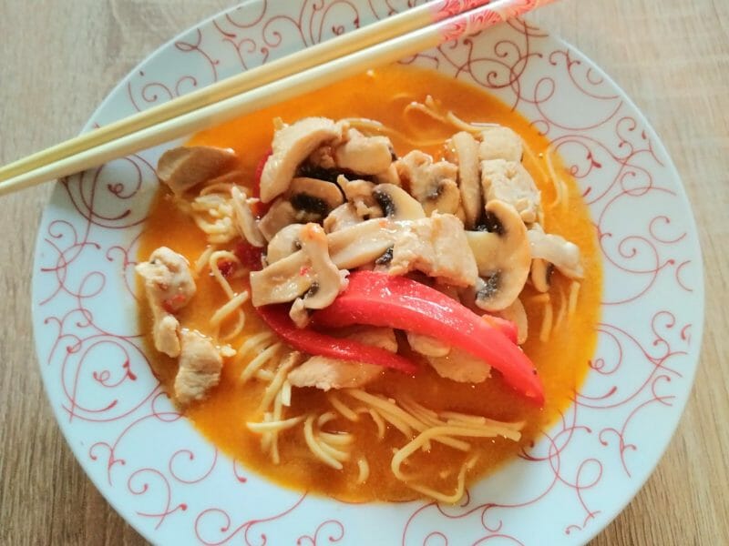 Cliquez pour zoomer ! Ramen thaï au poulet Thermomix par Julie