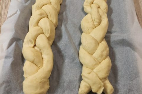 Cliquez pour zoomer ! Brioche tressée à la mie filante Thermomix par cindy1976
