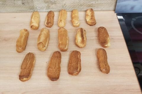 Cliquez pour zoomer ! Éclairs fraises chantilly Thermomix par Dounia216