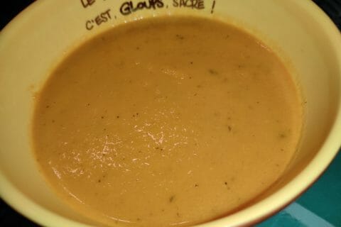 Cliquez pour zoomer ! Velouté carottes et pommes, au lait de coco Thermomix par floflo76650