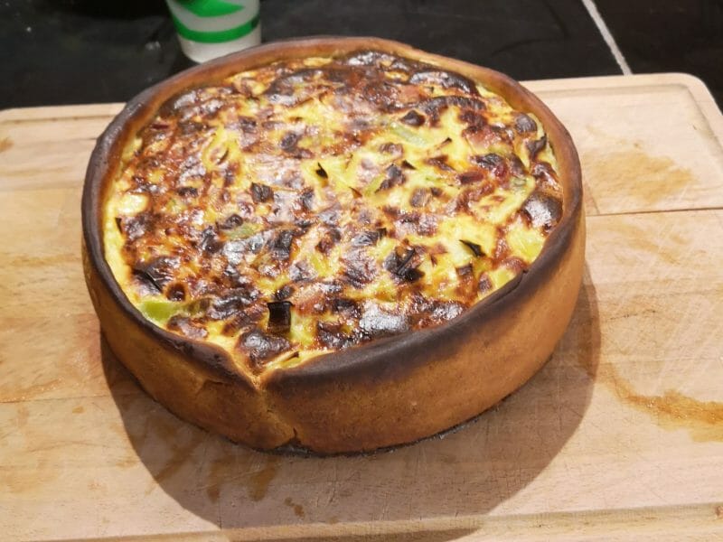 Cliquez pour zoomer ! Gâteau poireaux, lardons et fromage Thermomix par aleks74