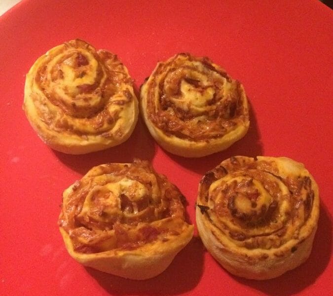 Cliquez pour zoomer ! Pizza rolls jambon champignons Thermomix par nadyablancey
