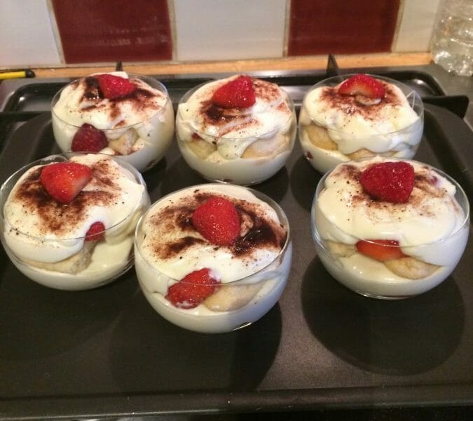 Cliquez pour zoomer ! Délices fraises et chocolat blanc Thermomix par nadyablancey