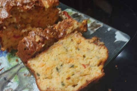 Cliquez pour zoomer ! Cake au saumon Thermomix par vivi67110