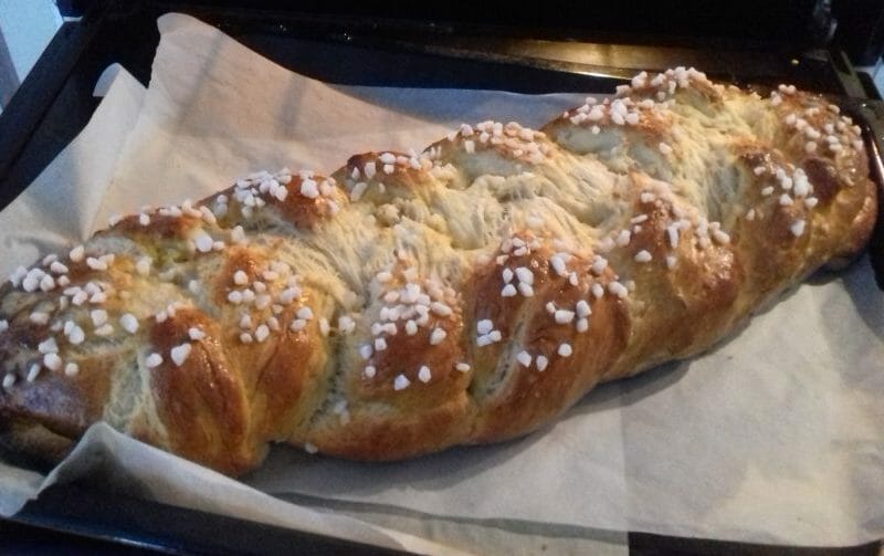 Cliquez pour zoomer ! Brioche tressée à la mie filante Thermomix par Amandine V.