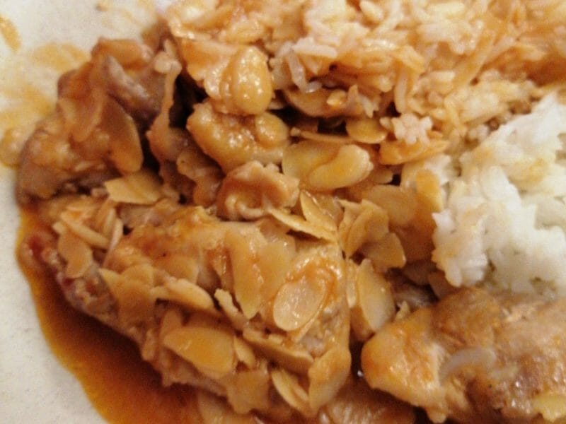 Cliquez pour zoomer ! Poulet aux amandes Thermomix par veronique_390