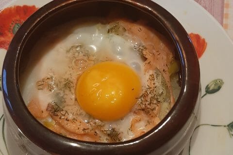 Cliquez pour zoomer ! Oeufs cocotte poireaux et saumon fumé au Thermomix