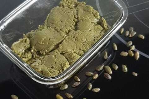 Cliquez pour zoomer ! Pâte de pistache Thermomix par sylviev18