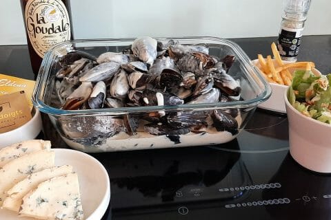 Cliquez pour zoomer ! Moules sauce au roquefort Thermomix par sylviev18
