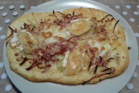 Cliquez pour zoomer ! Fougasse chèvre et lardons au Thermomix