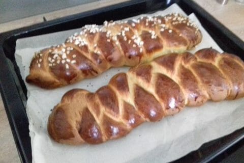 Cliquez pour zoomer ! Brioche tressée à la mie filante au Thermomix