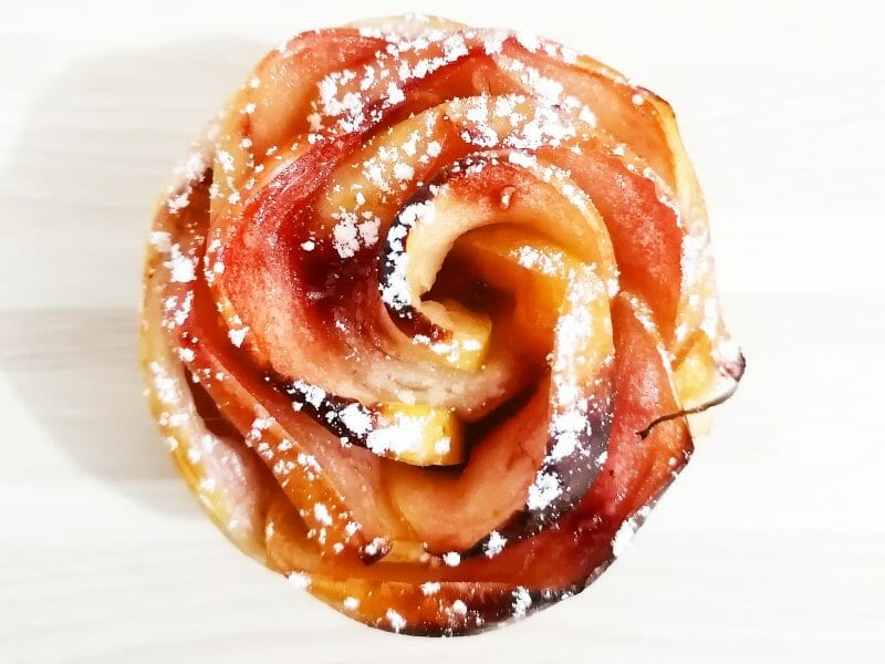 Cliquez pour zoomer ! Roses feuilletées aux pommes Thermomix par Marion2801