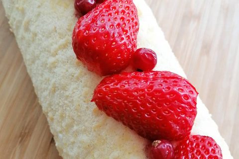 Cliquez pour zoomer ! Fraisier roulé Thermomix par Marion2801