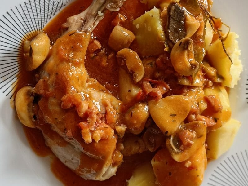 Cliquez pour zoomer ! Lapin sauce chasseur Thermomix par otaket