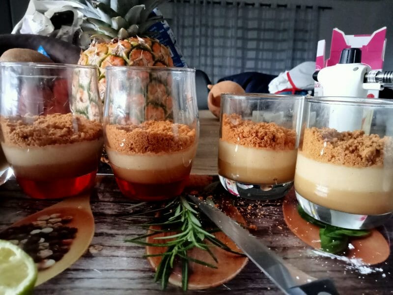 Cliquez pour zoomer ! Verrines pommes caramel et spéculoos Thermomix par christellech07