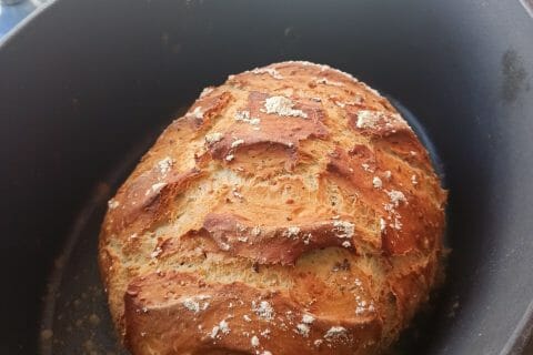 Cliquez pour zoomer ! Pain Cocotte Thermomix par saloua1806