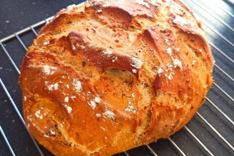 Cliquez pour zoomer ! Pain Cocotte Thermomix par saloua1806