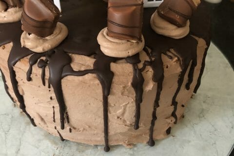 Cliquez pour zoomer ! Layer cake Kinder Bueno Thermomix par Lylieedenaaron