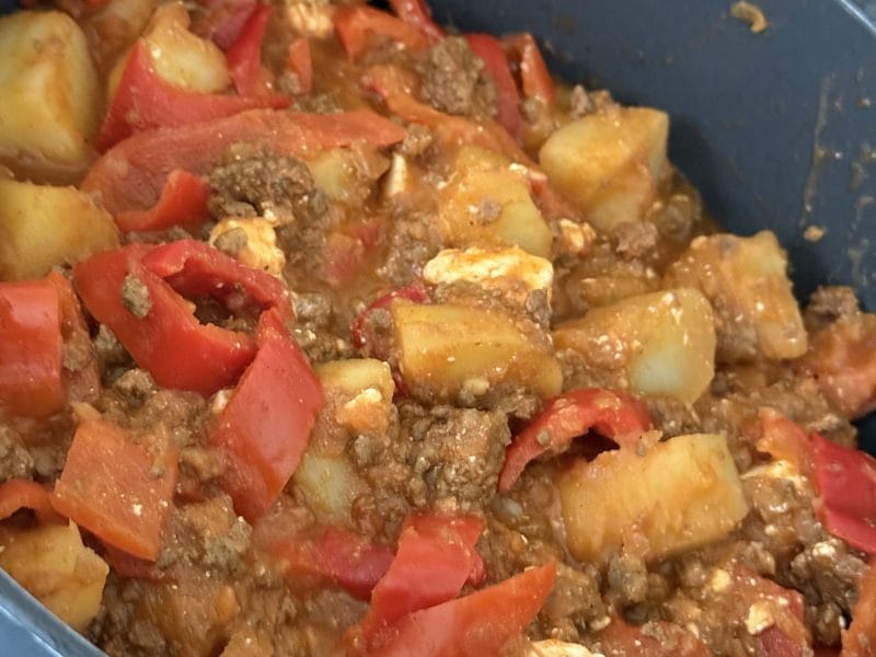 Cliquez pour zoomer ! Boeuf aux poivrons et pommes de terre Thermomix par izbi