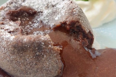 Cliquez pour zoomer ! Moelleux au chocolat cœur fondant Thermomix par kenza_64