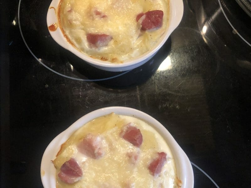 Cliquez pour zoomer ! Oeufs cocotte en parmentier Thermomix par brigitte_166