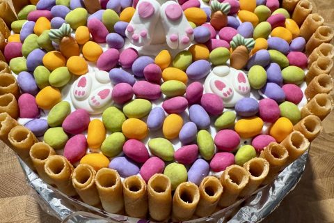 Cliquez pour zoomer ! Gâteau lapin de Pâques Thermomix par mihaela_6
