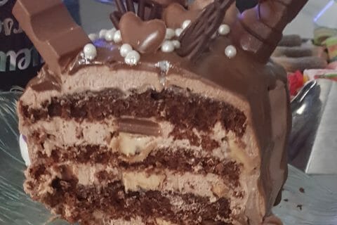 Cliquez pour zoomer ! Layer cake Kinder Bueno au Thermomix