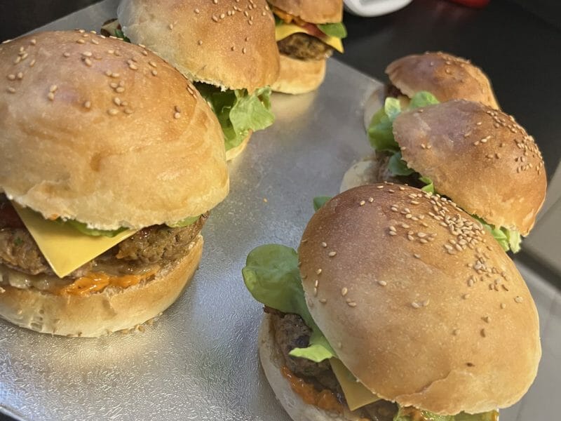 Cliquez pour zoomer ! Pains hamburger Thermomix par farida_21
