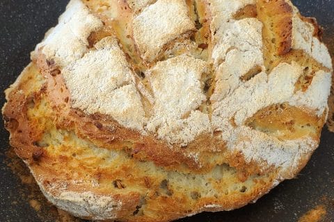 Cliquez pour zoomer ! Pain Cocotte Thermomix par sylv007