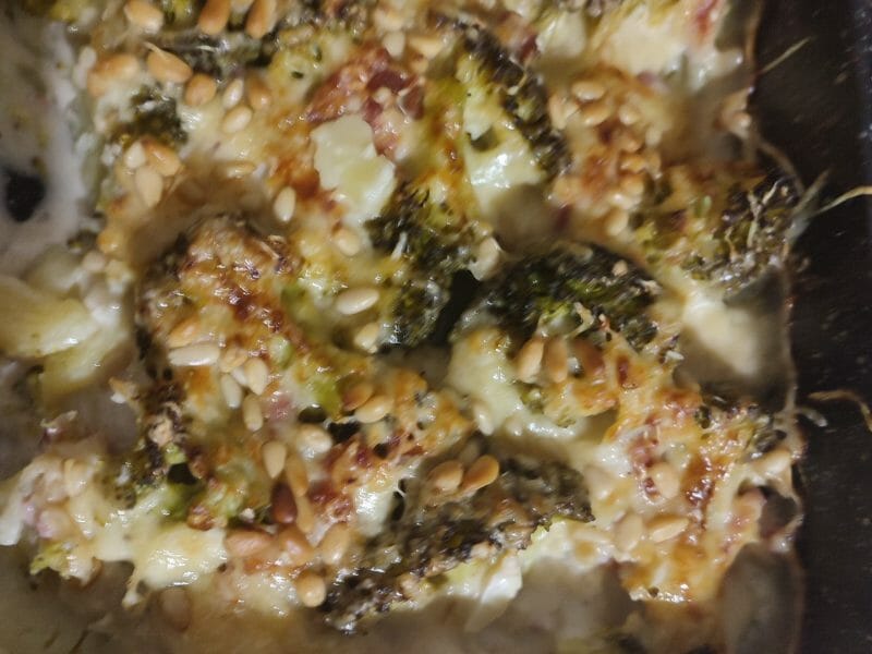Cliquez pour zoomer ! Gratin de pommes de terre et brocolis Thermomix par gwen_11400