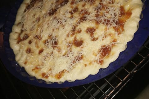 Cliquez pour zoomer ! Focaccia aux oignons Thermomix par halima_15