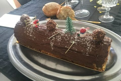 Cliquez pour zoomer ! Bûche Ferrero Rocher Thermomix par Sabrina 40230