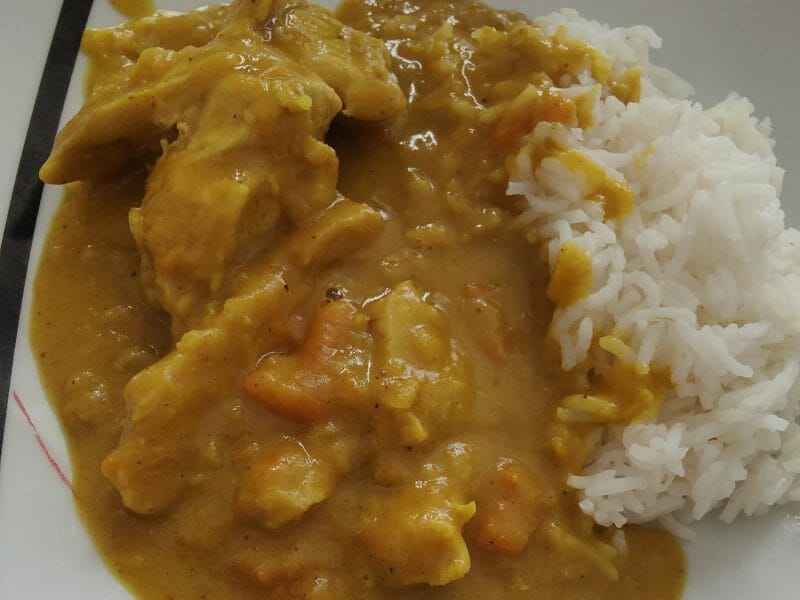 Cliquez pour zoomer ! Curry de poulet aux patates douces Thermomix par elodie_9192