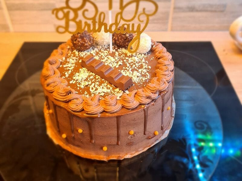 Cliquez pour zoomer ! Layer cake Kinder Bueno Thermomix par ophel_3
