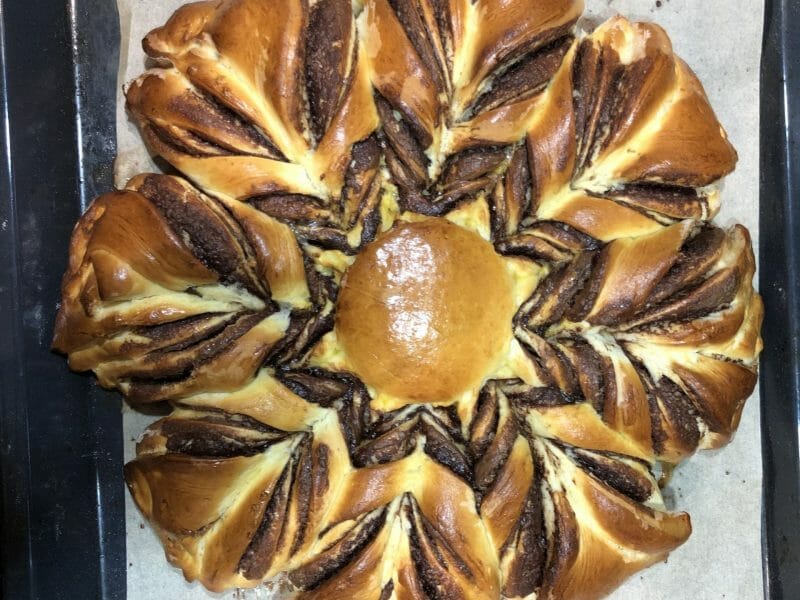 Cliquez pour zoomer ! Brioche étoilée au Nutella Thermomix par bidine68