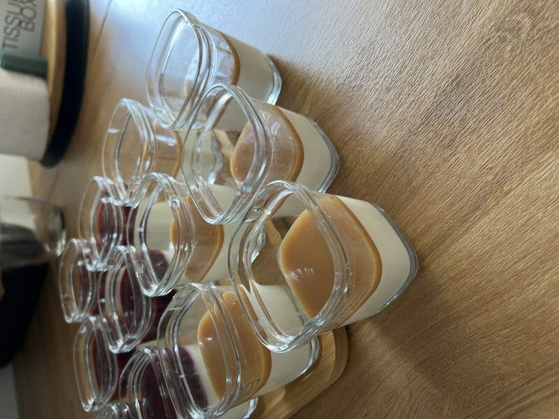 Cliquez pour zoomer ! Panna cotta caramel beurre salé Thermomix par amelie_mlt