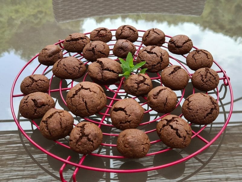 Cliquez pour zoomer ! Petits craquelés choco-menthe Thermomix par celllia